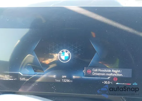 2023 BMW X1 xDrive28I z USA, uszkodzony, nr VIN WBX73EF06P5X29677